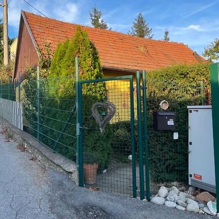 Zazi Toskansko V Nitre - Cely Dom Pri Ferrate